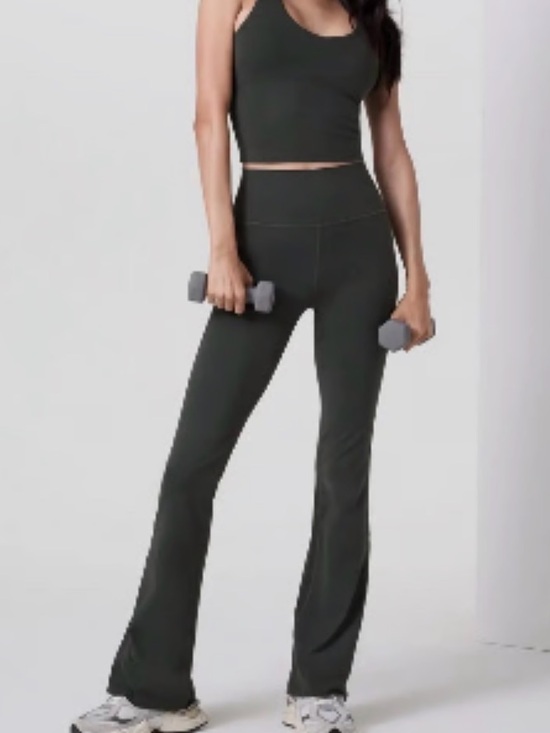 Vuori Pants - NWOT Vuori All the Feels Slim Flare